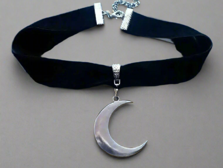 Velvet Moon Choker Online Sale